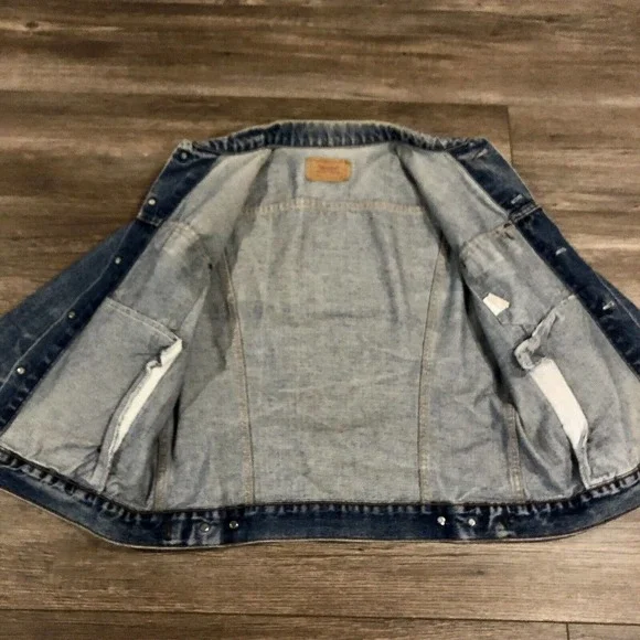 Vintage Levi's Trucker Jacket 42 Large Blue Jean Denim Pockets Button Front Men - Picture 9 of 14